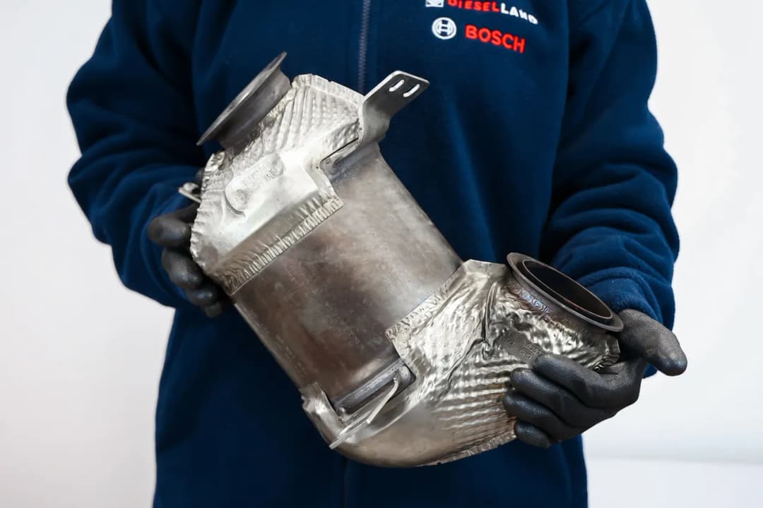 Czy dpf wypali się na postoju? Poznaj ryzyka i bezpieczne metody